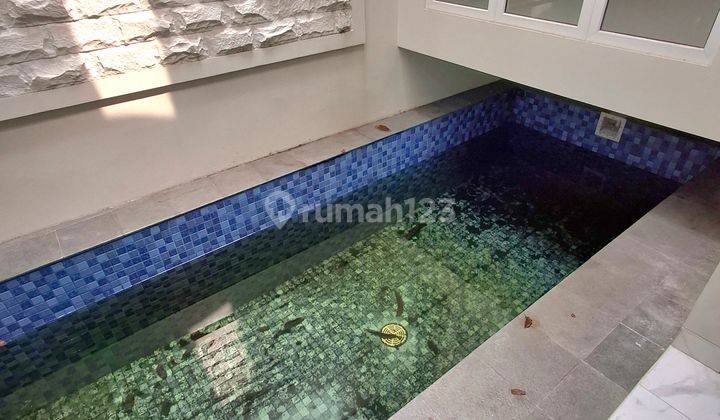 Dijual Rumah Baru Ada Kolam Renang Dekat Plataran Jagakarsa 2