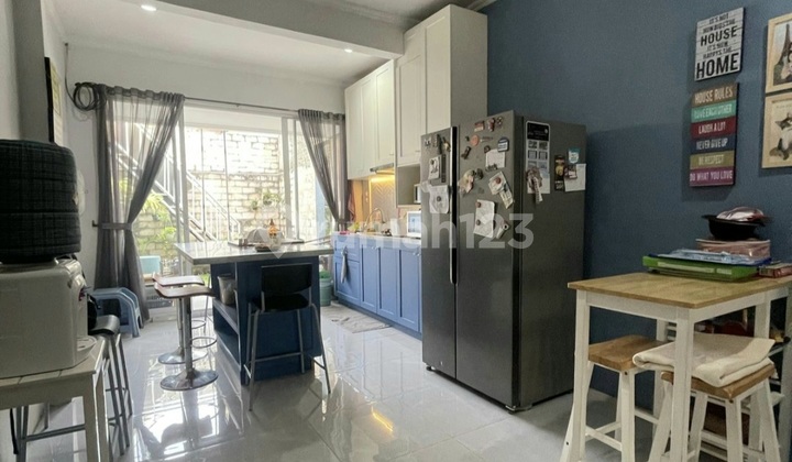 Dijual Rumah Cirendeu Dekat Sekolah Labschool