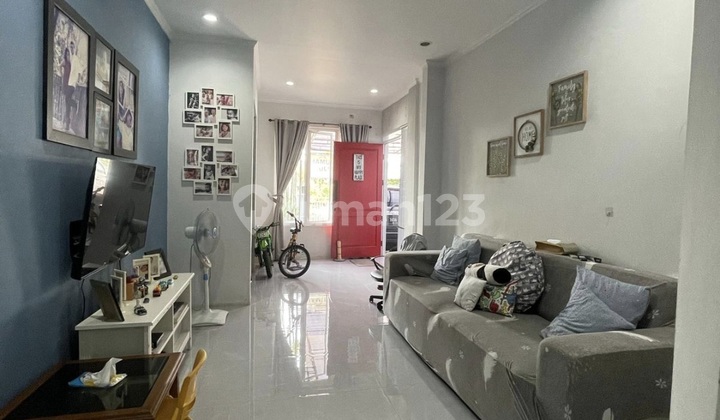 Rumah Cirendeu Dekat Kampus Uin