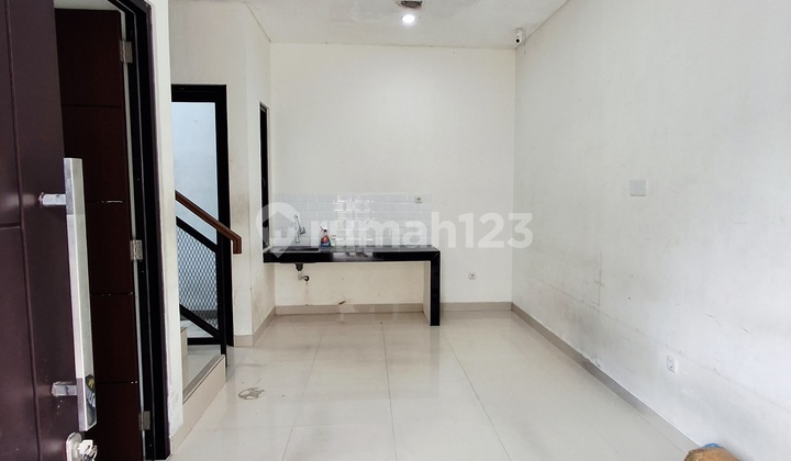 Cheap House for Sale Near Fresh Market Cinere 2