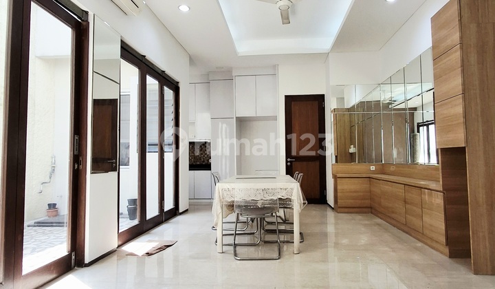 Rumah Pondok Labu Lokasi Sangat Strategis