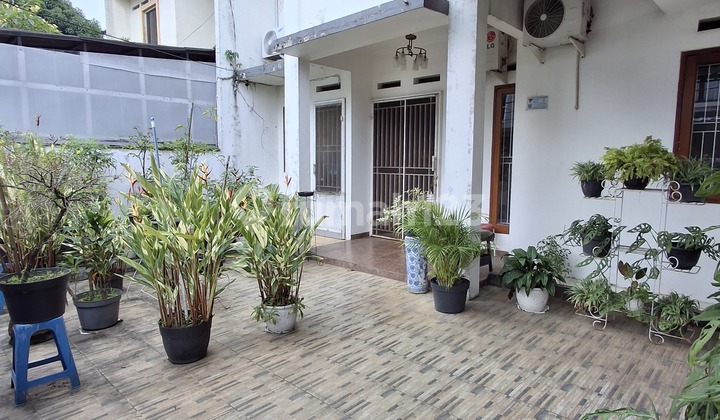 For Sale House in Cirendeu Near Labschool School 2