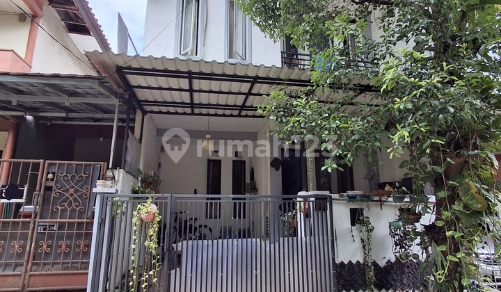 Cinere House Near Tirtamarta Penabur School