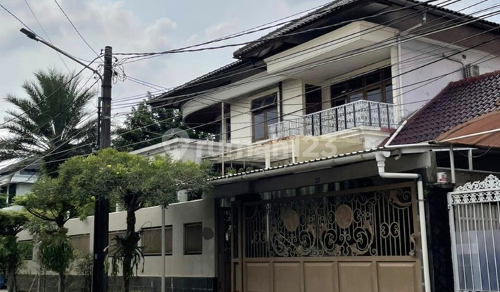 Rumah Bukit Cinere Indah Asri dan Nyaman