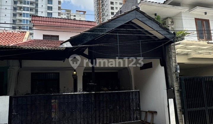 Djual Rumah Cilandak Dekat Mrt Fatmawati