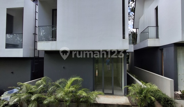 Rumah Sewa Yve Habitat Limo Depok 2