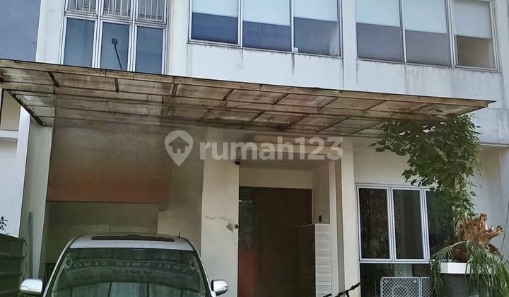 Rumah 5 Kamar Dekat Pintu Tol Krukut