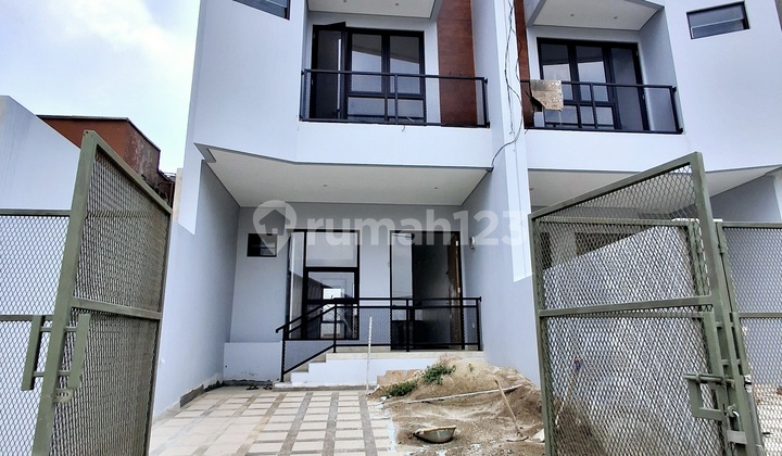 Rumah Baru Cinere Siap Huni Nempel Jaksel