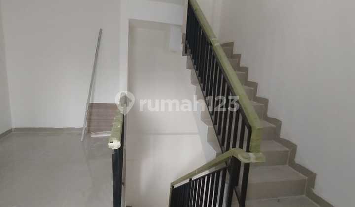 For Sale 2-Story House in Utan Kayu, Gg. Kamboja, East Jakarta 2