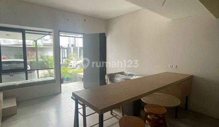 Rumah Full Furnish Siap Pakai di Bawah 2m  2