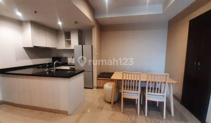 Apartemen MEWAH  2 BR FULL FURNISHED A Walk Distance from Mal AEON 1