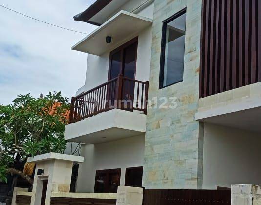 TOP URGENT DI JUAL VILLA LOKASI TUNGAK BINGIN SANUR DENPASAR SELATAN 1