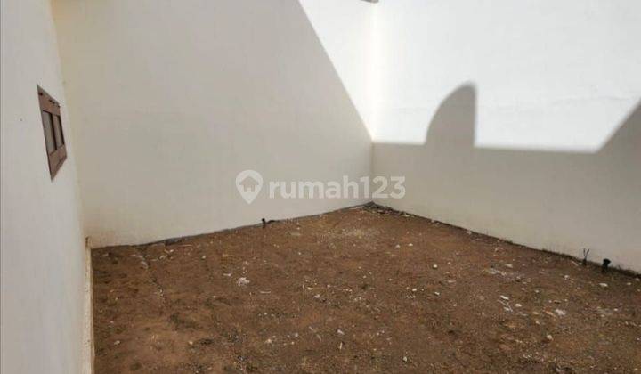 TOP URGENT DI JUAL RUMAH LOKASI SUNSET ROAD SEMINYAK KUTA BADUNG
 2