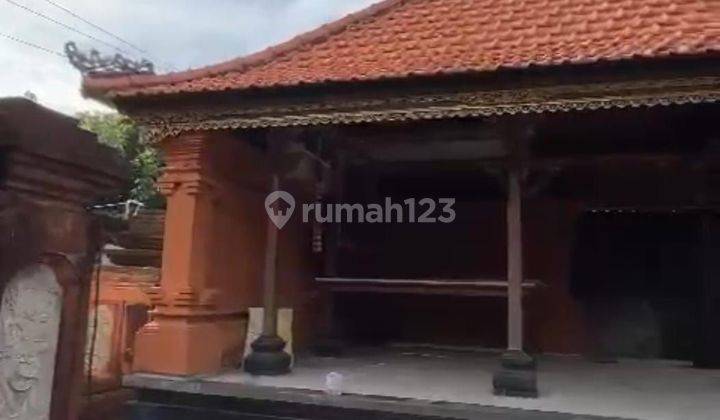 TOP URGENT DI JUAL TANAH BONUS BANGUNAN LOKASI SESETAN DENPASAR SELATAN
 1