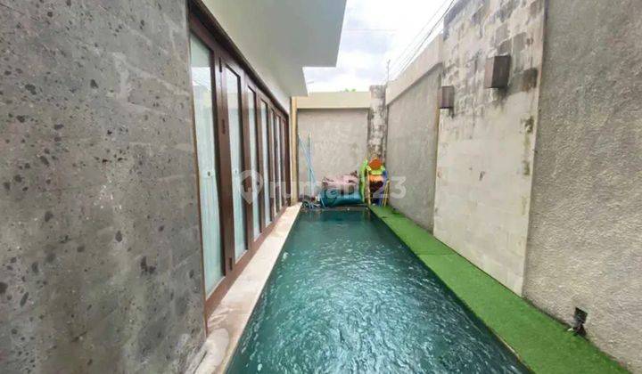 TOP URGENT VILLA FOR SALE TUKAD BADUNG LOCATION RENON SOUTH DENPASAR 
 1