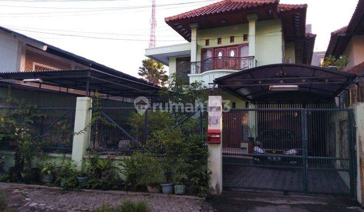 TOP URGENT HOUSE FOR SALE LOCATION GATOT SUBROTO EAST DENPASAR NORTH 1