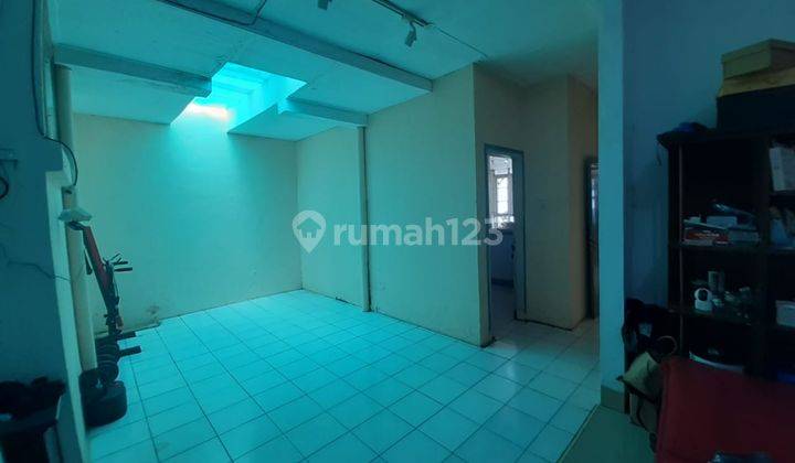 Rumah Bagus Super Premium di Hegarmanah, Bandung 2