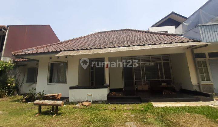 Rumah Bagus Super Premium di Hegarmanah, Bandung 1