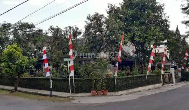 Rumah 2 Lantai Bagus SHM Hoek Dalam Komplek Cikutra 2