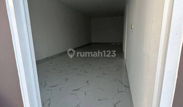 Rumah Minimalis 2 Lantai Baru SHM di Komplek Cheryfield, Bandung 2