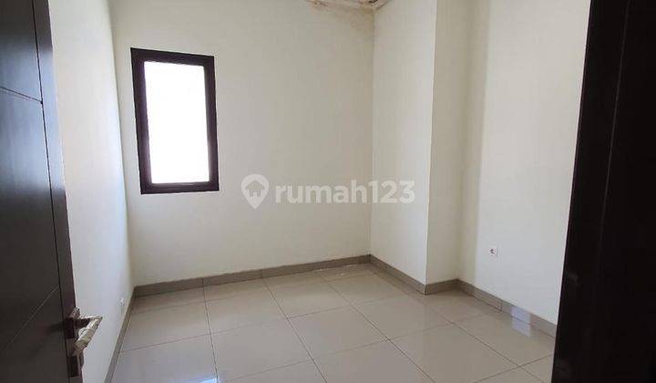 Rumah 2 Lantai SHM Cluster Btari di Summarecon Bandung 2