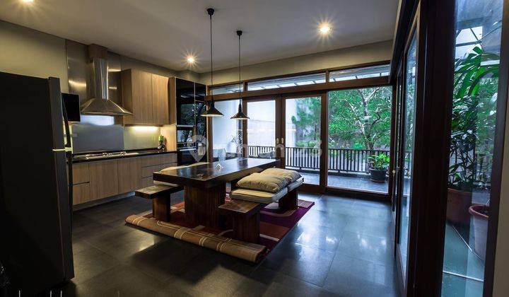 Rumah Lux Brand New Fullyfurnish Setraduta,bandung 1