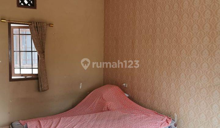 Rumah Bagus 2lantai SHM Semifurnished Komplek Sarimas 2