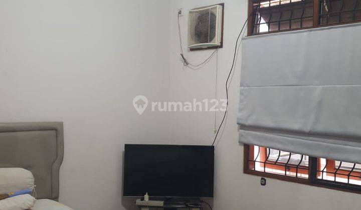 Dijual Rumah Klasik 2 Lantai di Batununggal, Kota Bandung 2