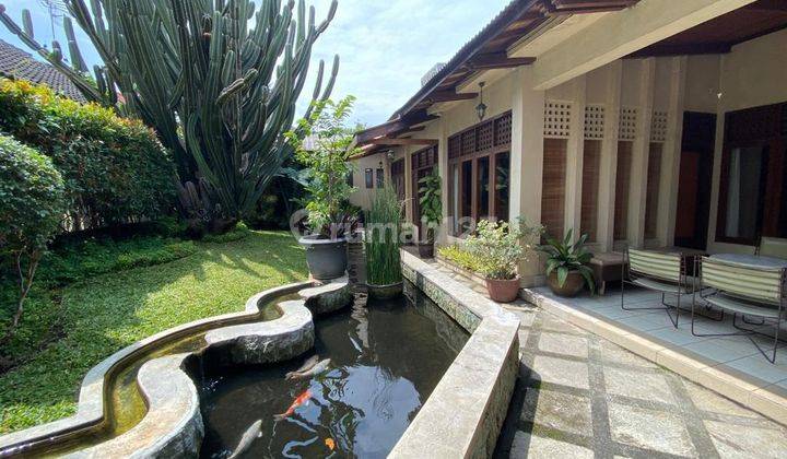 Dijual Rumah 2 Lantai Bagus Furnished di Geger Kalong, Bandung 1