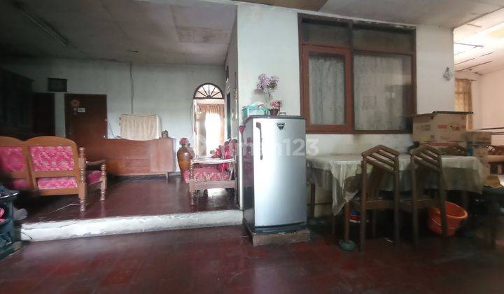 Dijual Rumah Hitung Tanah - Main Road, Strategis Akses 2 Mobil. Ds 2