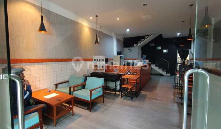 For Sale 3-Story Shop House Furnished Main Road Access Jl. Jakarta Antapani 2