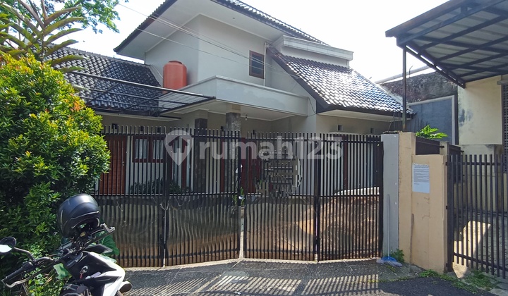 Disewakan/ Jual Rumah Bagus Strategis Cigadung Semi Furnished Disewakan/ Jual Rumah Bagus Strategis Cigadung Semi Furnished