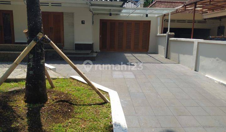 Rumah Lux 2 Lantai Taman Depan Belakang Strategis Dekat Unpad Itb 2