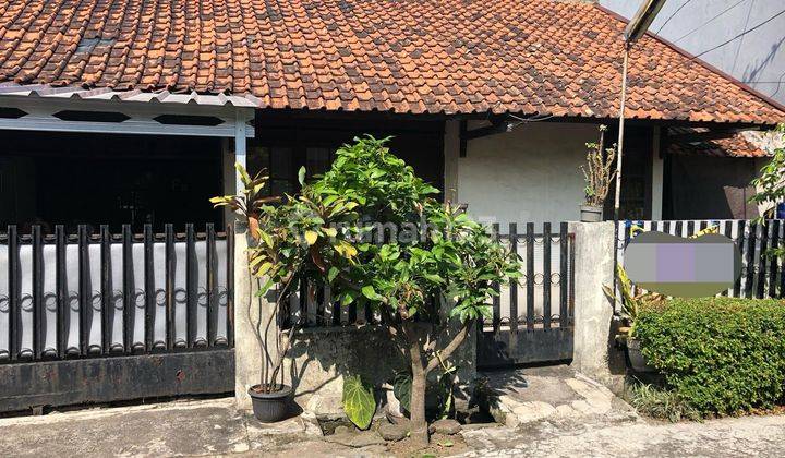 Rumah di Antabaru Cisaranten Soekarno Hatta Arcamanik Kota Bandung SHM 1