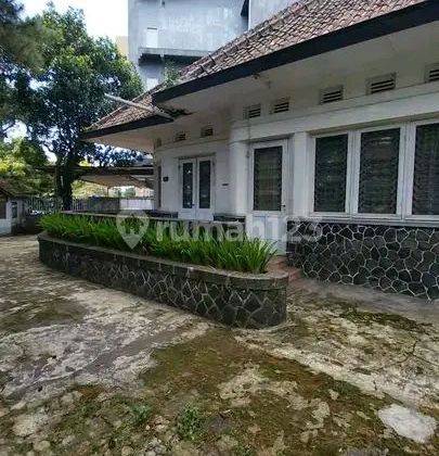 Jual Rumah SHM Butuh Renovasi Tengah Kota Bandung Cipaganti  2