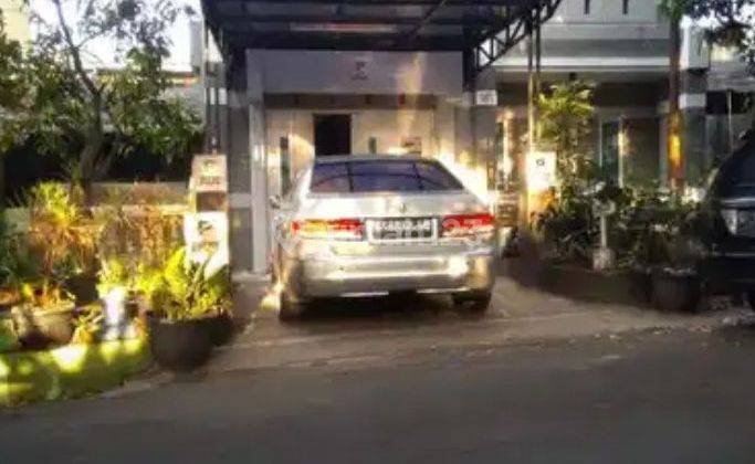 Rumah 2 Lantai SHM Bagus Dekat Dago  1