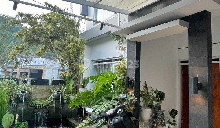 Rumah Semi Furnish Bagus Dan Terawat Di Komp Pasir Impun Bandung 2