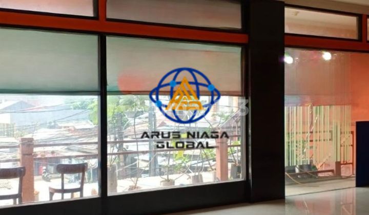 Commercial Space for Rent in Cipayung, East Jakarta Commercial Space for Rent in Cipayung, East Jakarta