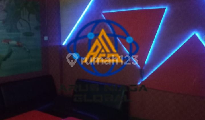 For Rent: 2-Unit Row House, 4 Floors with Basement, SHM Certificate. For Rent: 2-Unit Row House, 4 Floors with Basement, SHM Certificate.