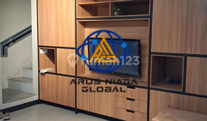 Disewakan Rumah 3 Br di Perumahan Waterfront Lippo Cikarang 2