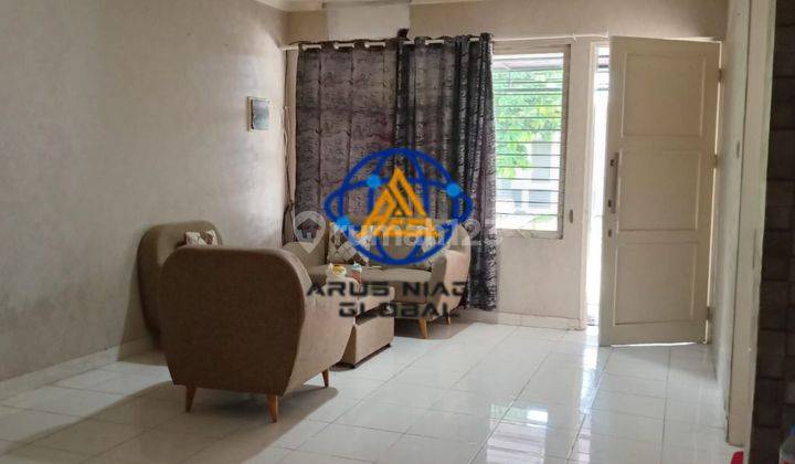 Disewakan Rumah Florensia Cluster Lippo Cikarang Full Furnished 2