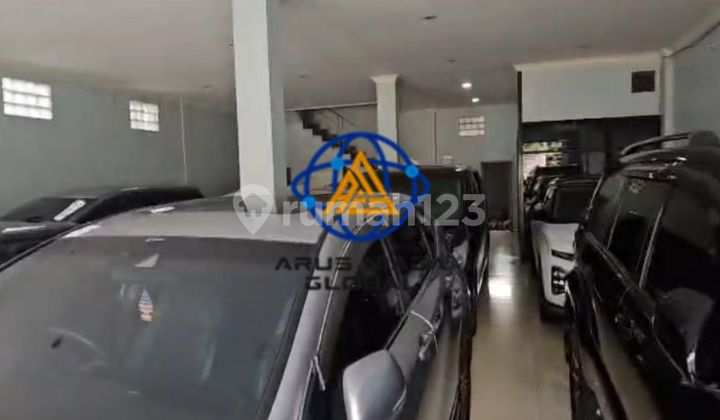 For Lease: Business Space, Former Showroom in Jatisampurna, Bekasi