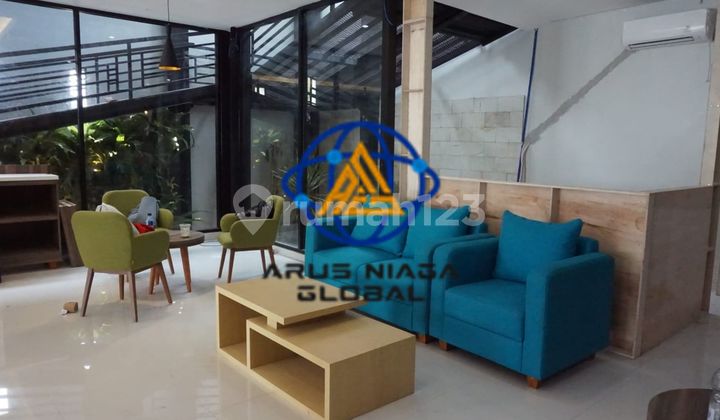 Dijual Ruang dan Usaha Ex Shoroom di Marga Ayu Bekasi