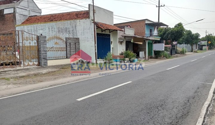 Jual Rumah Di Mojo Dengan Sisa Lahan Luas 2