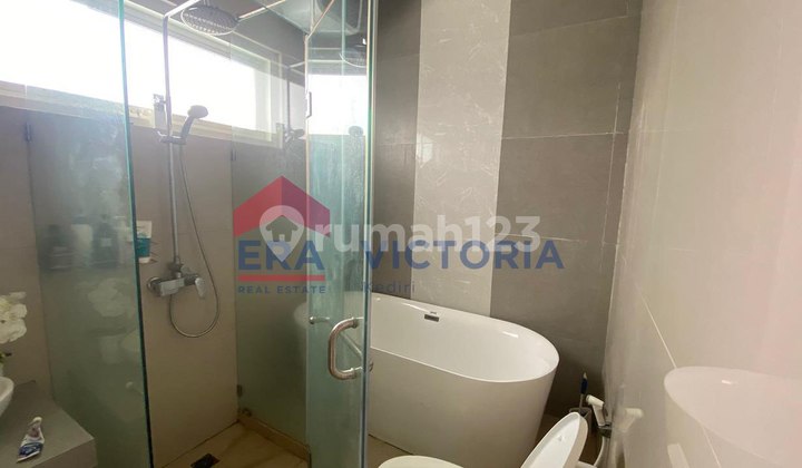 For Sale/For Rent Premium House With Swimming Pool