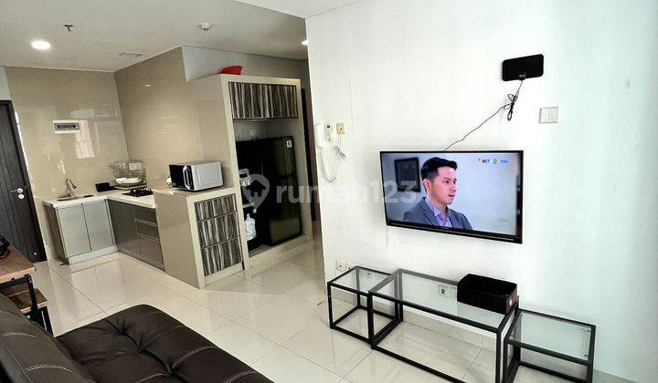  Apartemen Brooklyn Semi Furnished 2