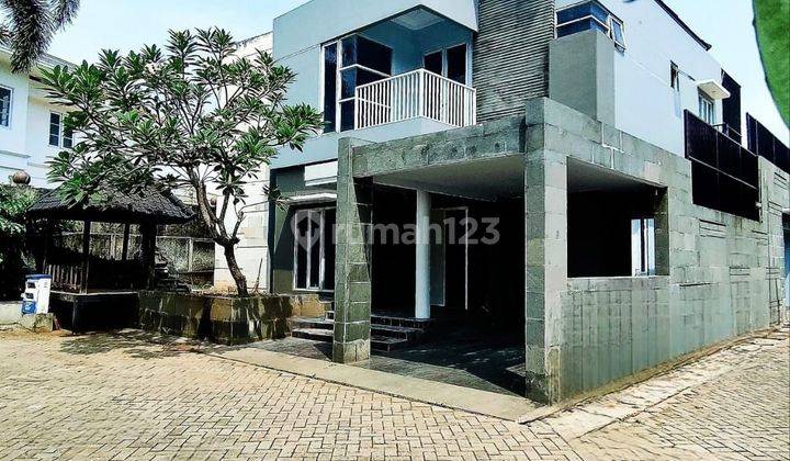 Rumah Hook 2 Lantai Ada Kolam Renang Di Harjamukti Depok 
 1