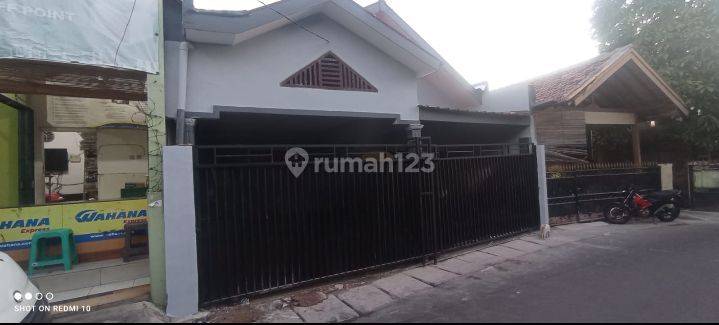 Rumah Renovasi  Siap Huni Di Menteng Raya Setiabudi Jakarta Selatan 
 1