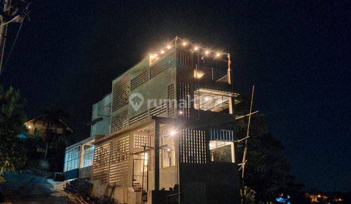 Gedung Villa dan Cafe  3 Lantai View City  di Jalan Bukit Pakar Timur Cimenyan Bandung 1