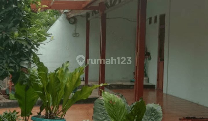 Rumah Second Adem Dan Asri Dalam Komplek Pondok Kelapaduren Sawit Jakarta Timur 2